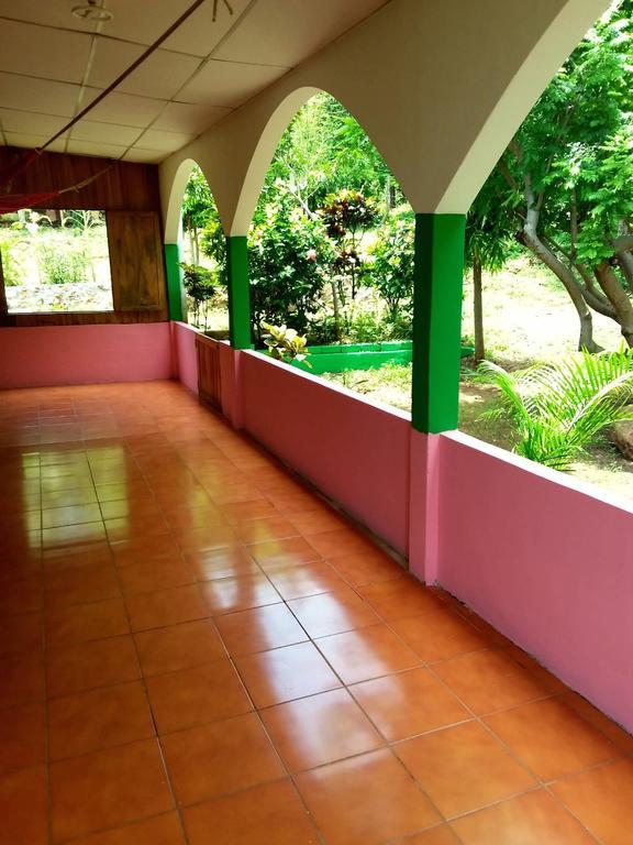 El Zonte Hills San Salvador